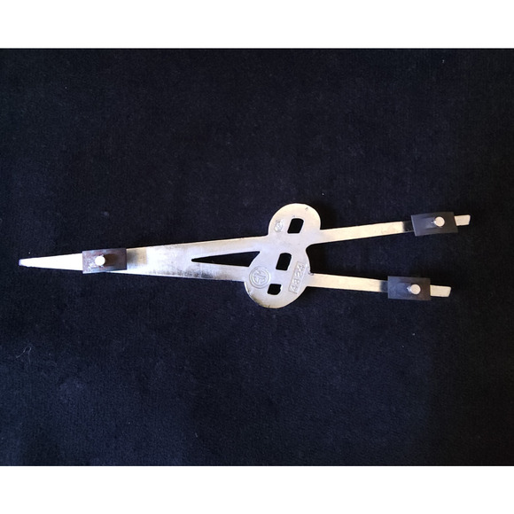 Vintage Rare Ford Auto Deluxe Standard V8 Circa 1939 RH Hood Chrome Emblem 4824 - Picture 2 of 3